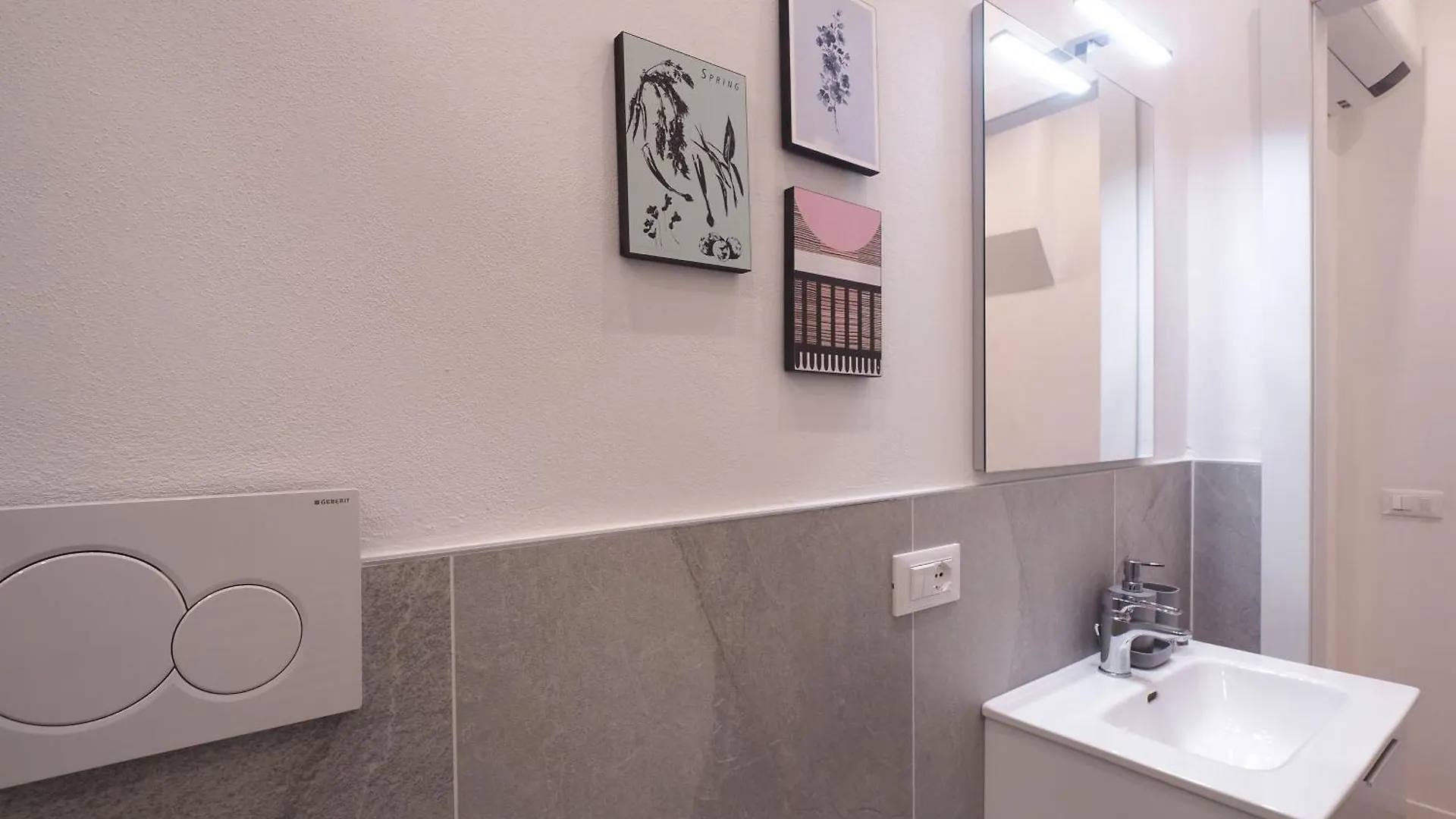 Apartament Primopiano - Boiardo Mediolan 0*,  Włochy